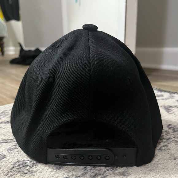 USA Men’s Women’s Embroidered Flag Hat in Black - Picture 13 of 14